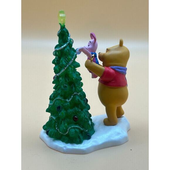 2003 Hallmark Keepsake Disney A Boost For Piglet Winnie The Pooh Ornament - Picture 5 of 5